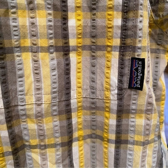 PATAGONIA Men Yellow Gray Plaid Button Short Sleeve Top Size Small - Picture 3 of 7